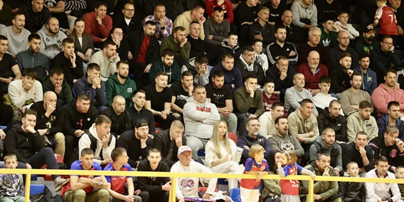 FOTOGALERIJA: Ambijent odličan, rezultat očajan