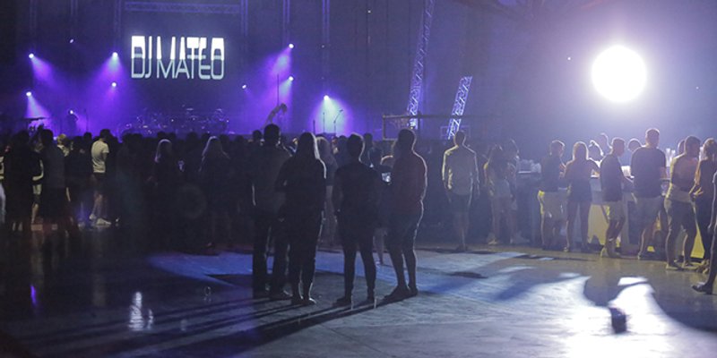 Pročitajte pismo razočarane hostese s Ringišpila...