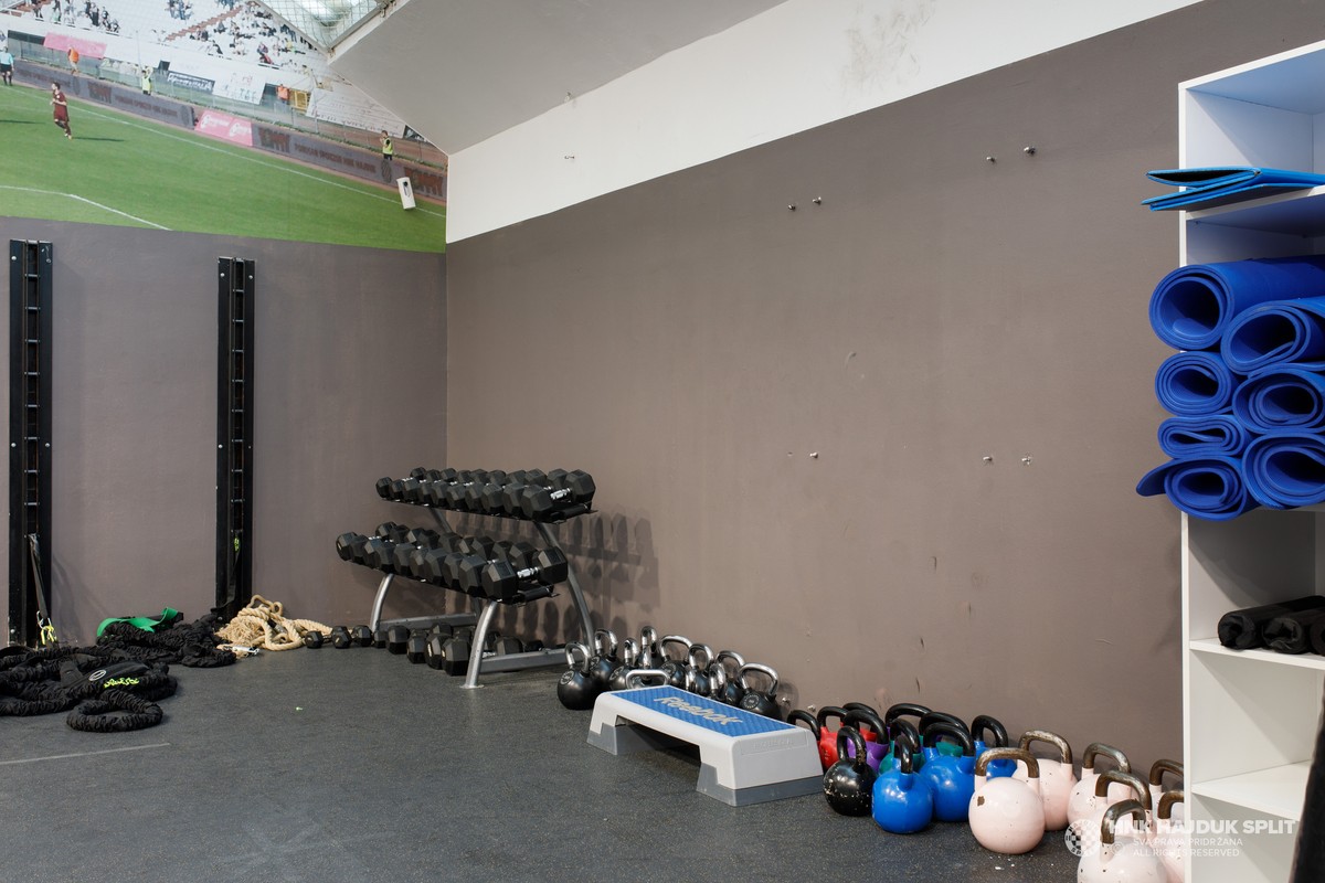 Pripreme za Istru: 'Bijeli' uvodni dio treninga odradili u novouređenoj teretani