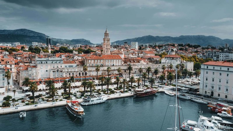 Stiže promjenjivo i nestabilno vrijeme: Jugo jača, pljuskovi i grmljavina na Jadranu