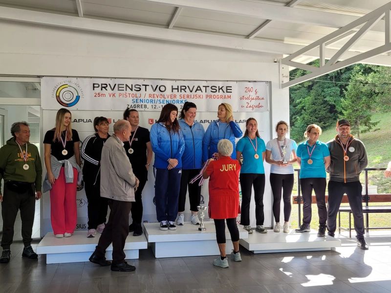 Sjajan nastup splitskih strijelkinja, broje dva ekipna zlata, još niz medalja i dva rekorda