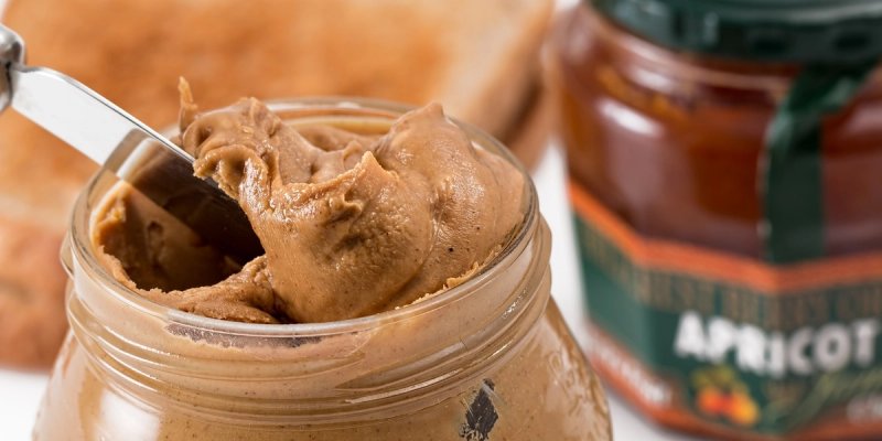 RECEPT Napravite sami maslac od kikirikija