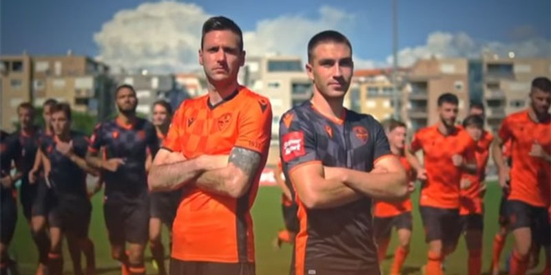 VIDEO: Pohvalili se novim dresovima, a onda brže-bolje izbrisali komentar nakon što im je Istra 'spustila'