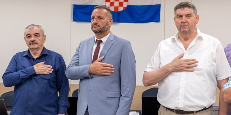 Podstrana nizom manifestacija obilježila Dan pobjede i domovinske zahvalnosti te 30. obljetnicu Oluje