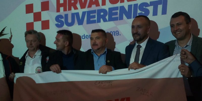 Ruža Tomašić na osnivanju Hrvatskih suverenista: Spremna sam se svega odreći, prati podove ili kuhati kavu, samo da ovaj domoljubni pokret uspije