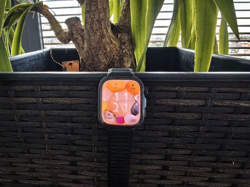 HUAWEI WATCH FIT 5 Pro Black: Pametni sat koji se lako uklopi u svakodnevicu