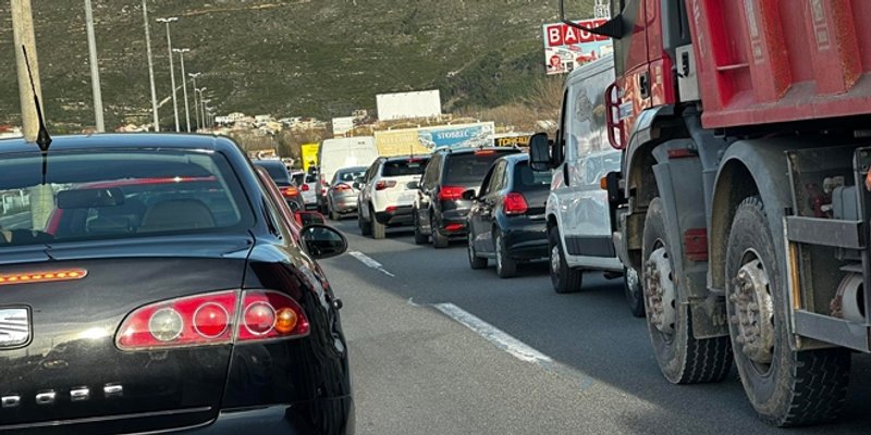 HAK JAVLJA Kilometarska kolona na A1
