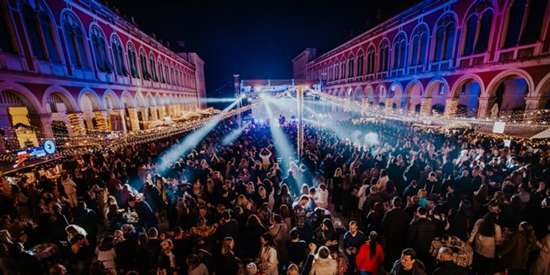 Advent Prokurative za doček Nove godine uživo prenosi Severinin koncert s Rive na ekranu 6 x 3 metra