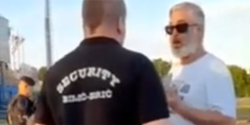 VIDEO IZ VARAŽDINA Hajdukov navijač redarima: 'Zašto me maltretirate?'