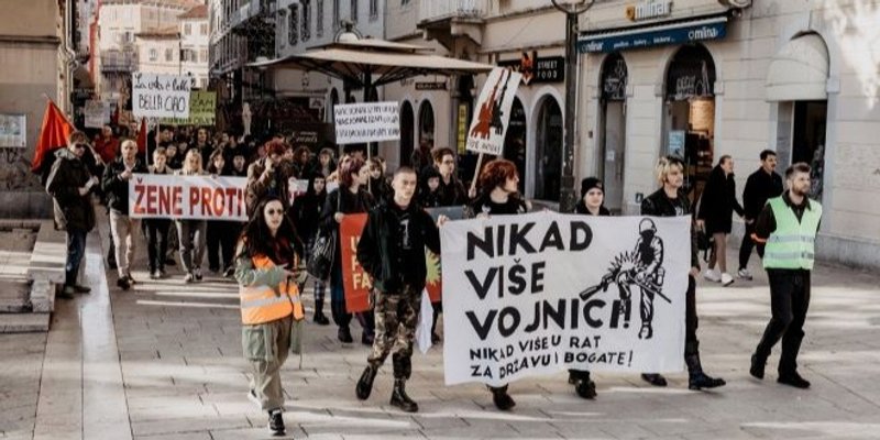 'Militarizacija i priziv savjesti' u riječkim srednjim školama