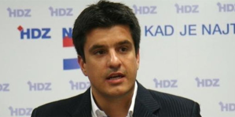 RASTE BROJKA Sedam dalmatinskih škola prelazi na online nastavu