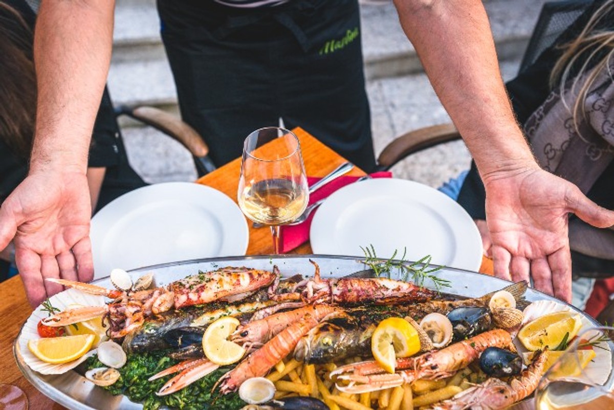 Konoba-pizzeria Maslina slavi 18 godina svog postojanja