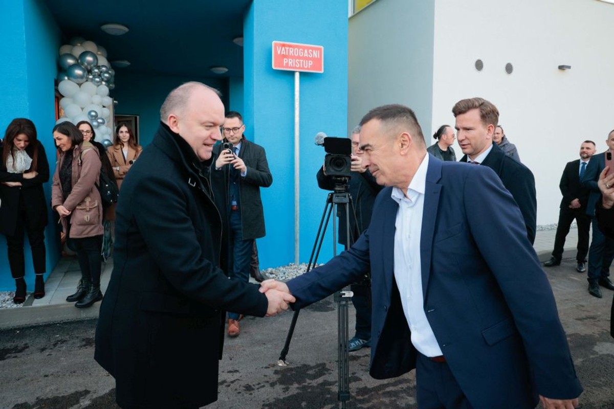 Ministar Šipić u Biogradu