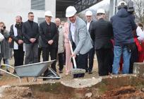 POVIJESNI TRENUTAK: U Dugopolju položen kamen temeljac za novu školsku zgradu