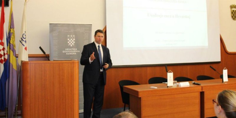 Hrvatska euro može uvesti najranije 2023. godine