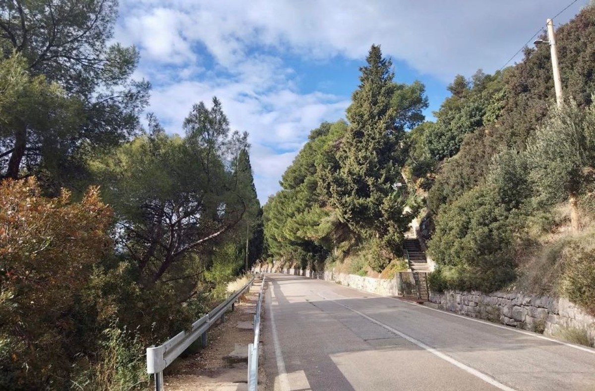 BEZ SUGLASNOSTI Zavjet šutnje oko postavljanja zaštitne ograde na Marjanu, tek policija otkrila bitne 'detalje'