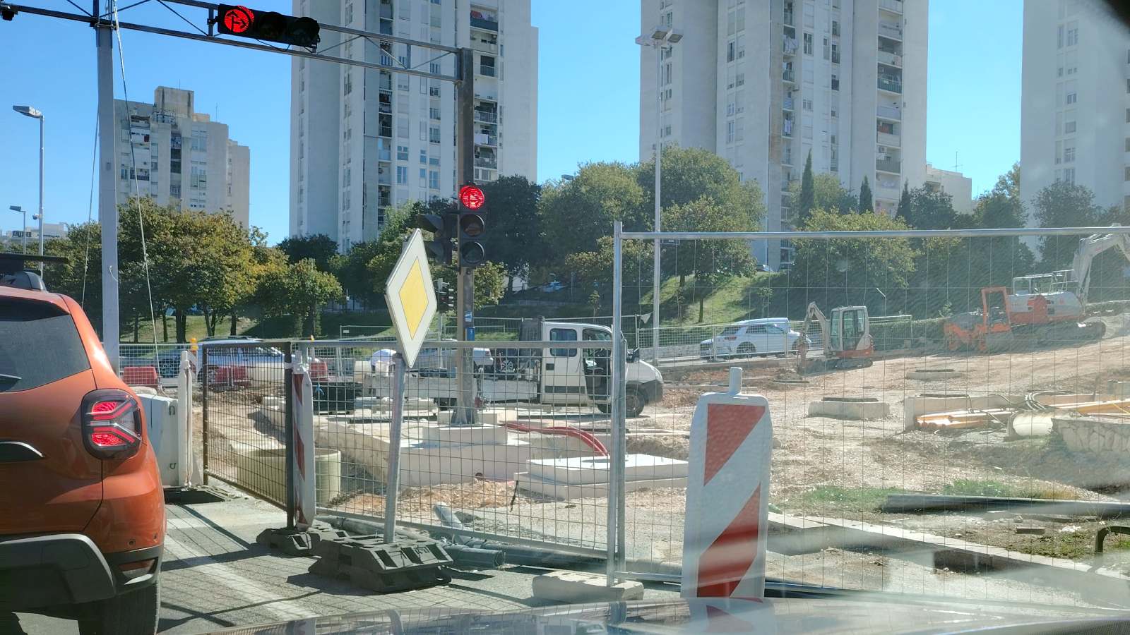Još najmanje mjesec dana muke: Poznato kada će se normalno voziti kroz Ulicu Domovinskog rata