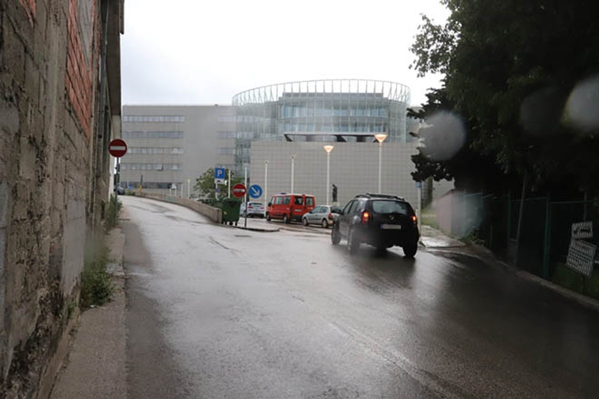 DI JE ZAPELO? Promijenilo se šest gradonačelnika, a još nije riješeno 120 metara ceste