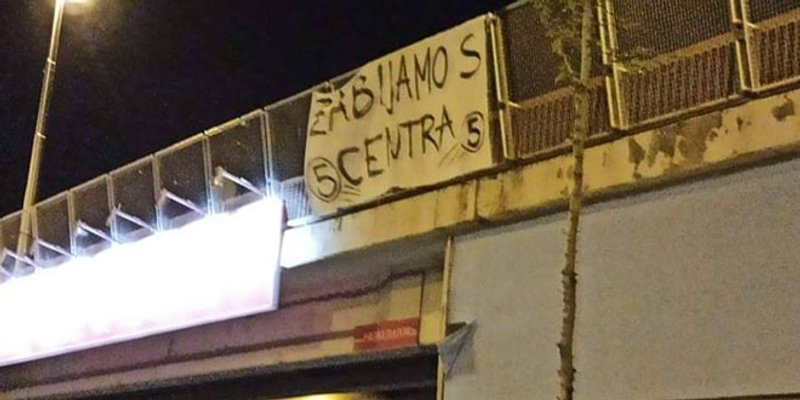 Politička poruka osvanula na lancunu u Splitu