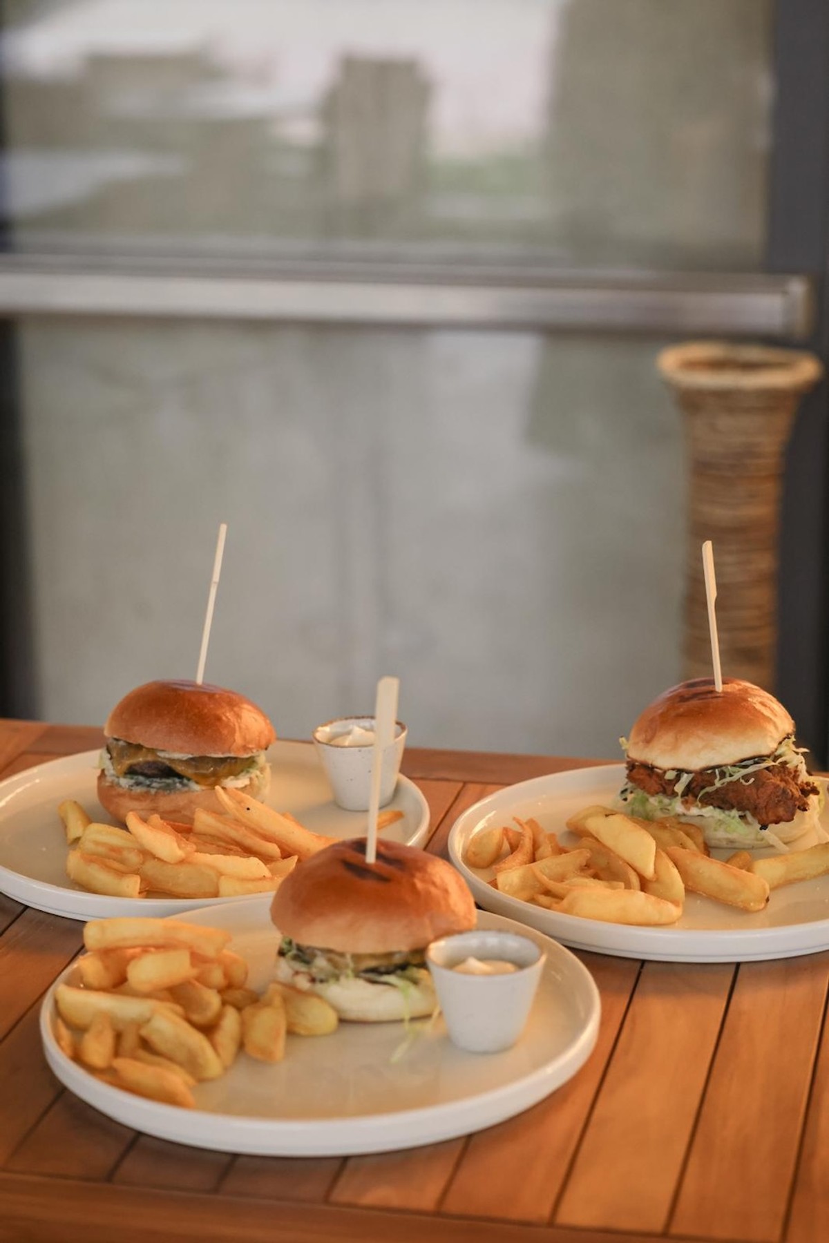 Palma Beach Club na Žnjanu najavljuje - Palma Burger Week i ostale gušte u prosincu!