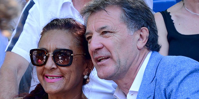 Posjetitelji Alke oblijeću Mamića i s njim žele 'selfije'