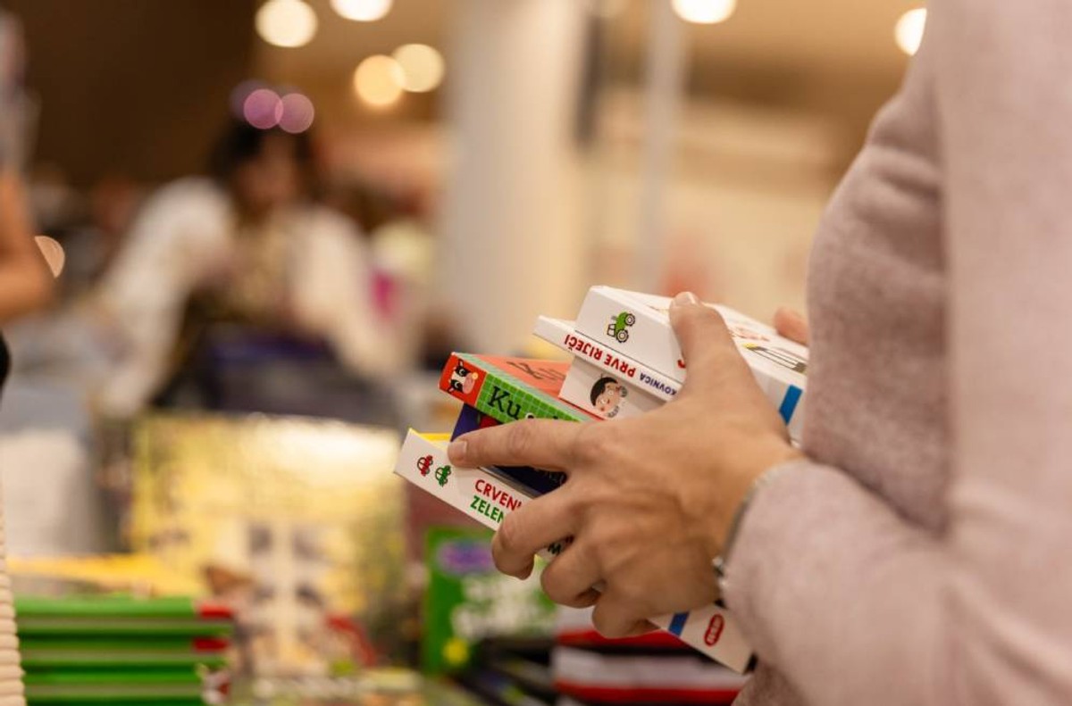 Vikend u Jokeru u znaku Petnaestice, knjiga i popusta!