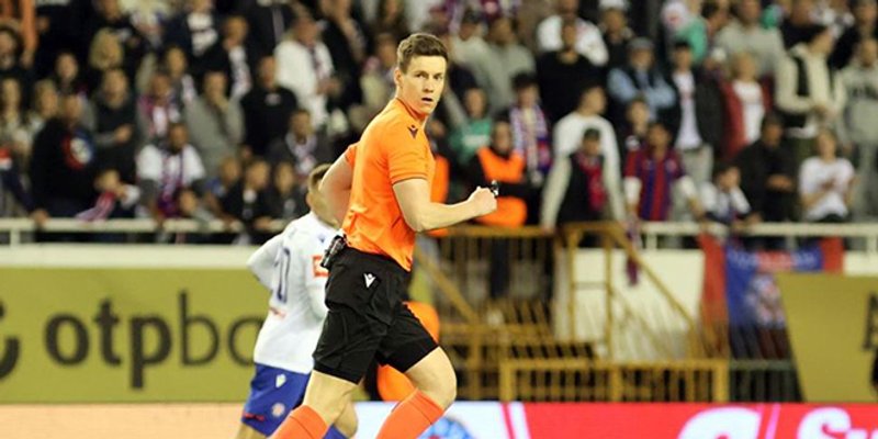 Njegovo suđenje u derbiju ušlo je u anale, a sinoć je doživio veliku čast!