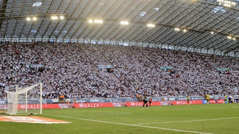 TEMA POLJUD Radna skupina Ministarstva prostornog uređenja, graditeljstva i državne imovine još nije donijela zaključak. Evo što na to kaže Hajduk
