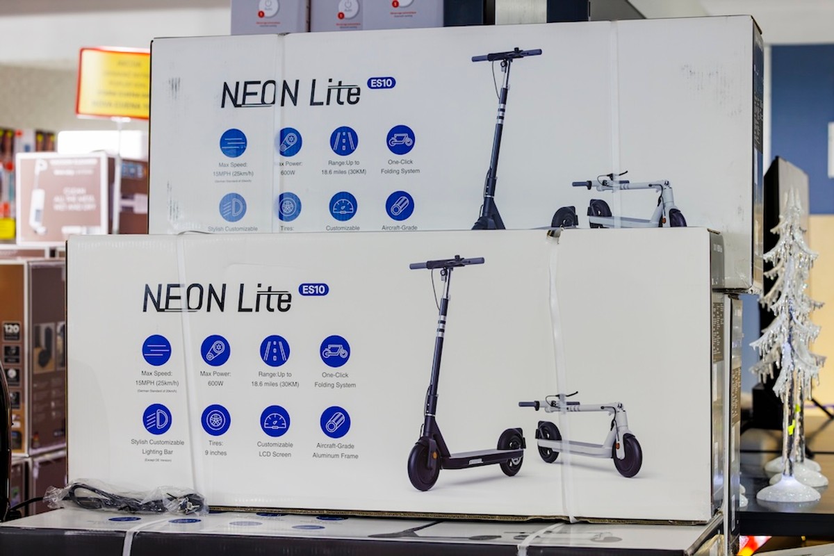 Fešta u kaštelanskom outletu: Sveti Nikola djeci će dijeliti poklone, a roditelje osim brutalnih sniženja čekaju fritule i kuhano vino