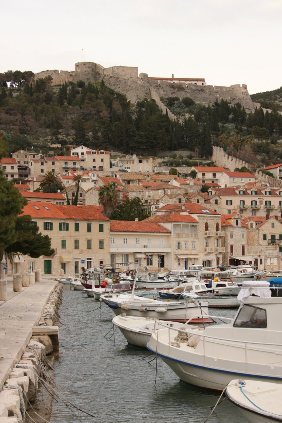 Pročitajte kako je alžirski beg Uluč-Ali napao Hvar i koje su se sve svjetske sile borile za otok