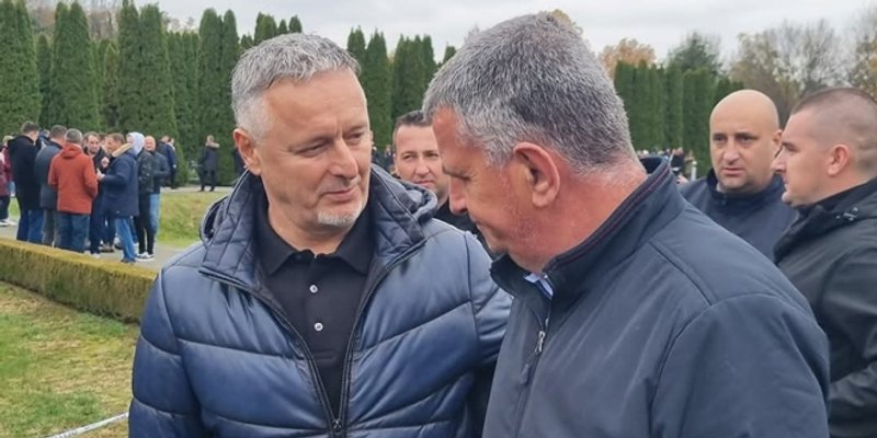 BULJ O THOMPSONOVOM KONCERTU 'Večer zajedništva, ponosa i ljubavi prema domovini Hrvatskoj, vjeri i našem Sinju'