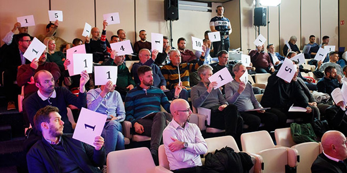 KRAJ SKUPŠTINE HAJDUKA Jakobušić: Vodstvo HNS-a kaže 'nogometna obitelj'. Onda bi to trebala biti i naša obitelj, naša familija, ali mi tu ne osjećamo poštovanje!