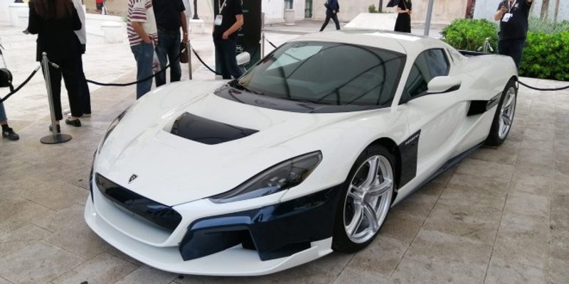 MATU RIMCA NALJUTIO ČLANAK: Smeća jedna lešinarska