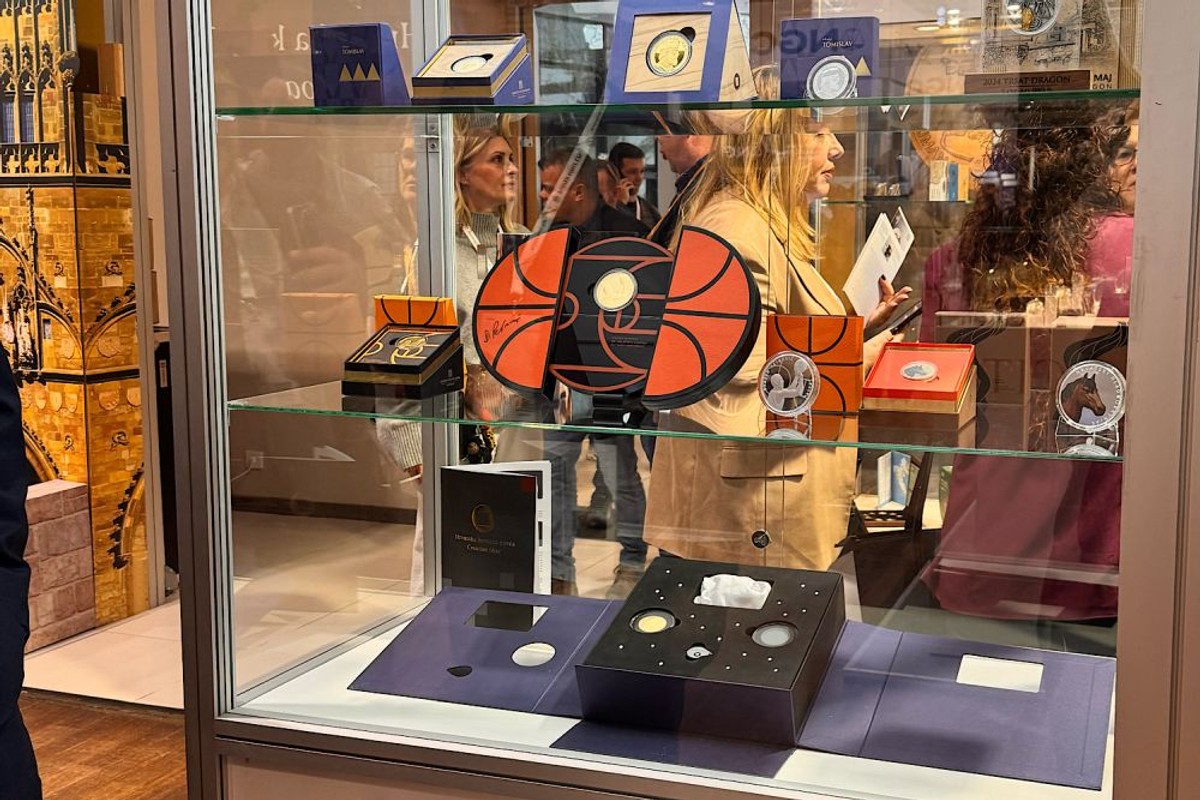 20. World Money Fair