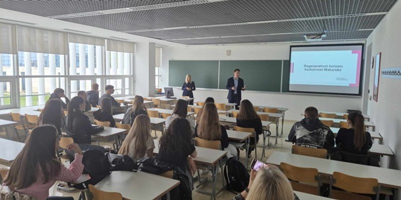 MAKARSKA: Od simbola betonizacije i apartmanizacije do destinacije kojom se održivo upravlja