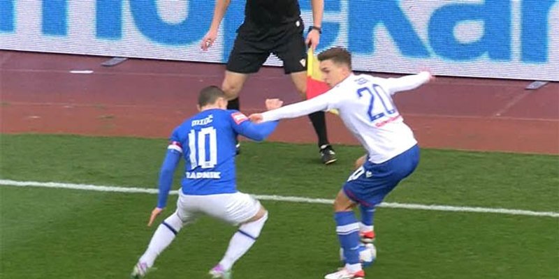 VIDEO: Vrijedi pogledati, opet je izveo potez kakvoga se ni Baka Slišković ne bi posramio