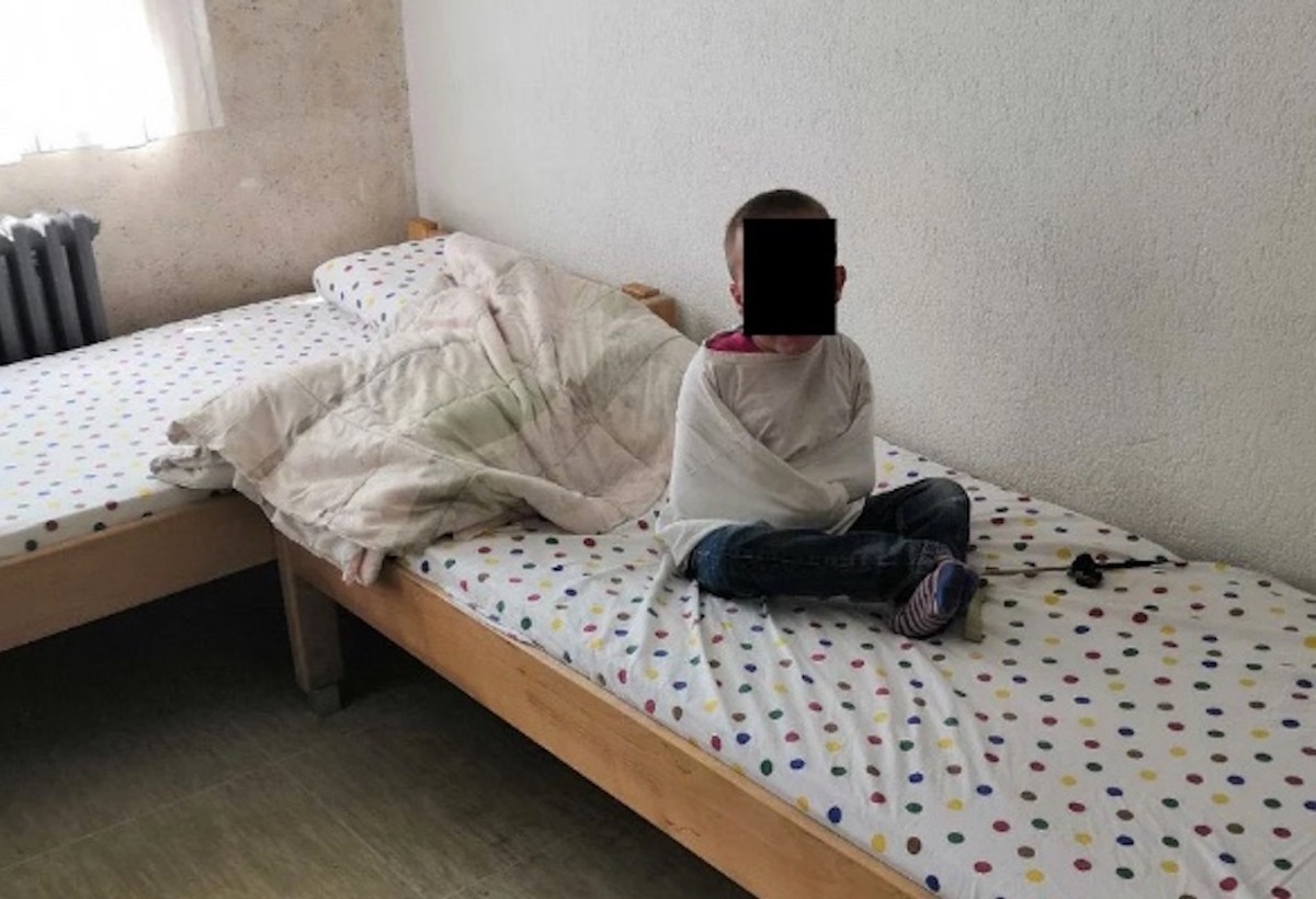 STRAVA U SUSJEDSTVU Djeca s poteškoćama vezana za radijatore i namještaj