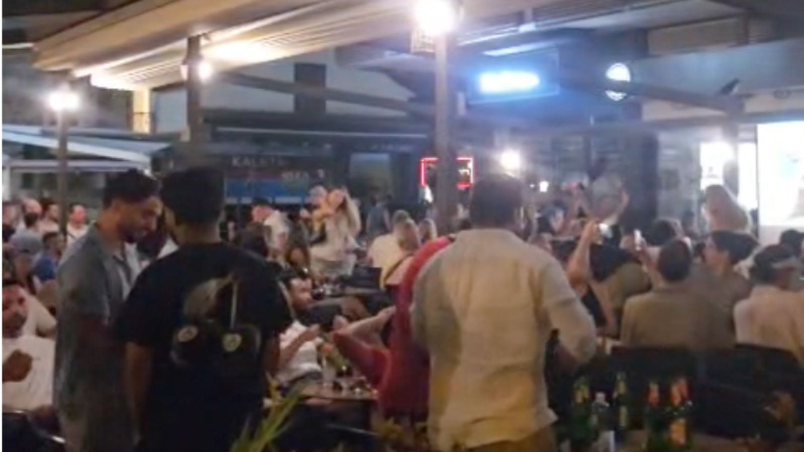VIDEO: Pogledajte kako su Englezi u Splitu proslavili pobjedu, provocirali su Norvežane