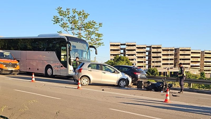 PROMETNA U SPLITU Sudar auta i motora, jedna osoba ozlijeđena