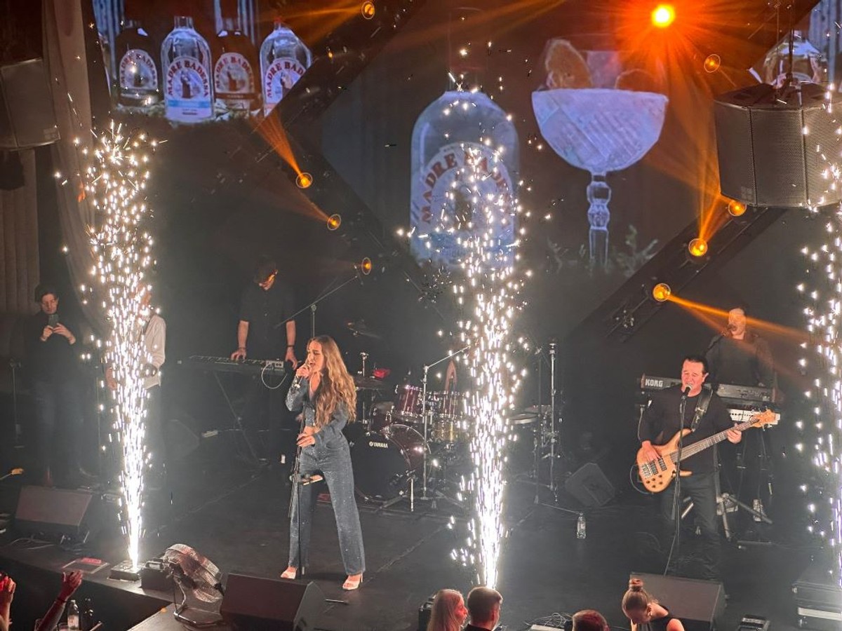 VIDEO Pogledajte trenutak kada je Andrea Šušnjara sišla s pozornice i mjesto prepustila nasljednici