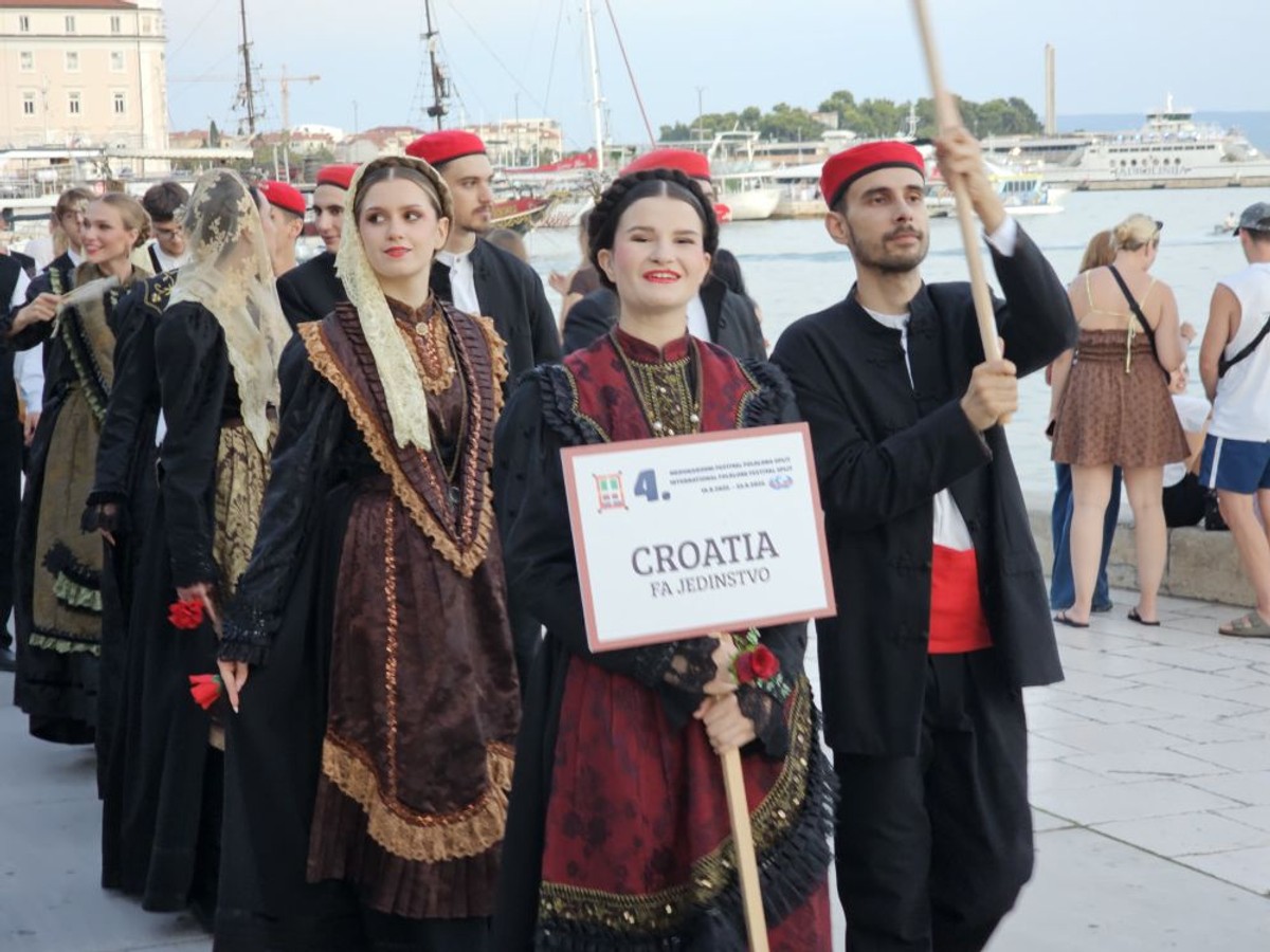 Festival folklora | foto: Joško Jaković