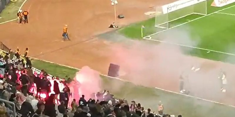 VIDEO: Signalna raketa doletjela među publiku na Zapad, dinamovci se oduševili