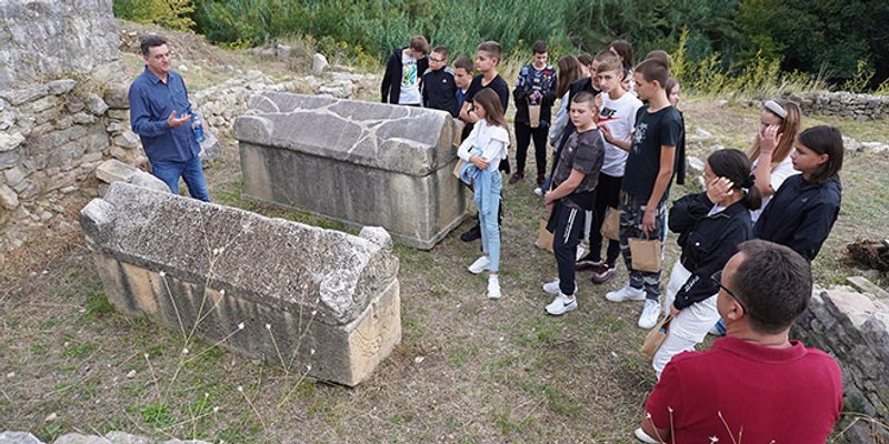 Projekt HeritageREVIVED: Solinski sedmaši na Rižinicama, uz Ilijin potok učili o kulturi i povijesti