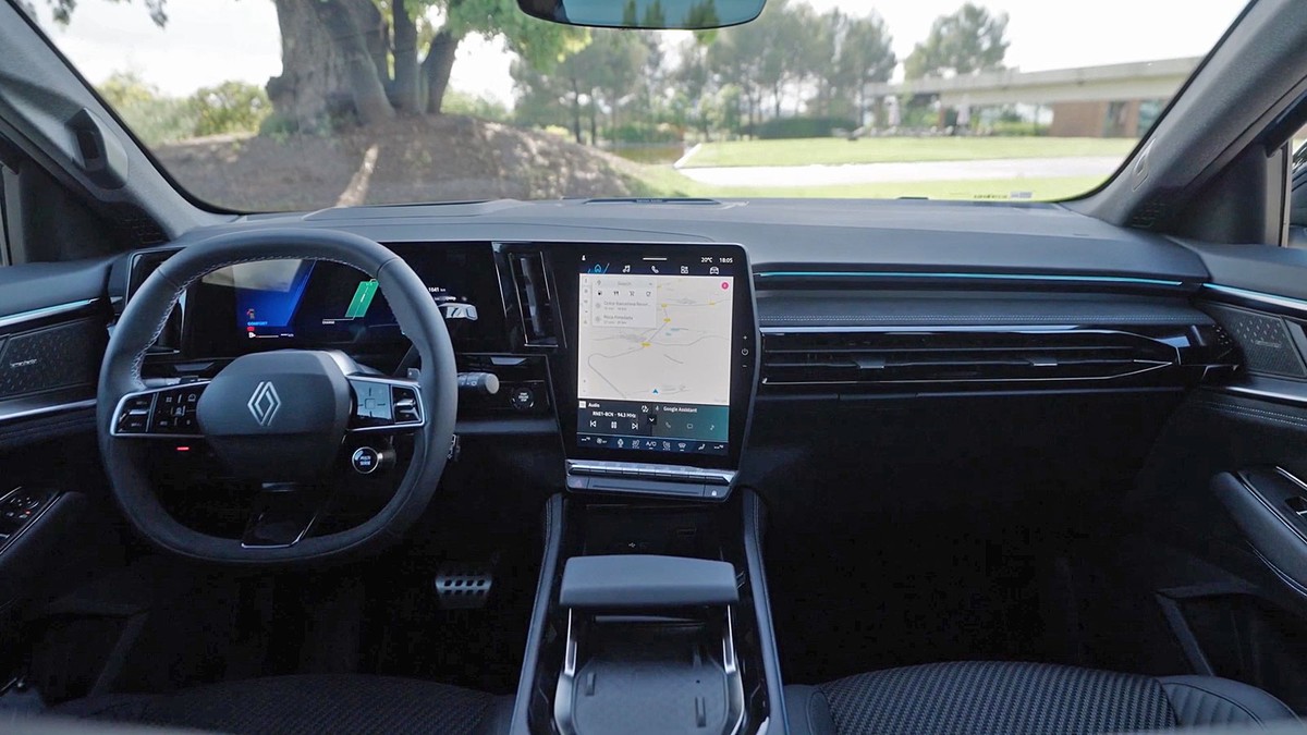 [TEST AUTA] Renault Austral E-Tech Hybrid - najbolji obiteljski SUV?