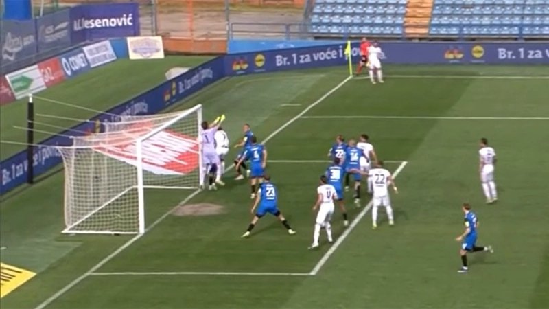 VIDEO: Gol iz kornera ili prekršaj? Naš analitičar je jasan...