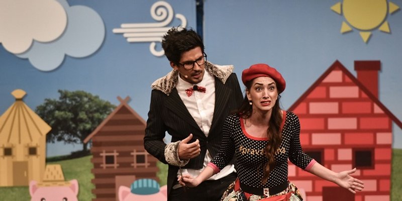 TEATAR UZ MORE Vuk i Crvenkapica 21. stoljeća na ljetnoj pozornici u Lori 