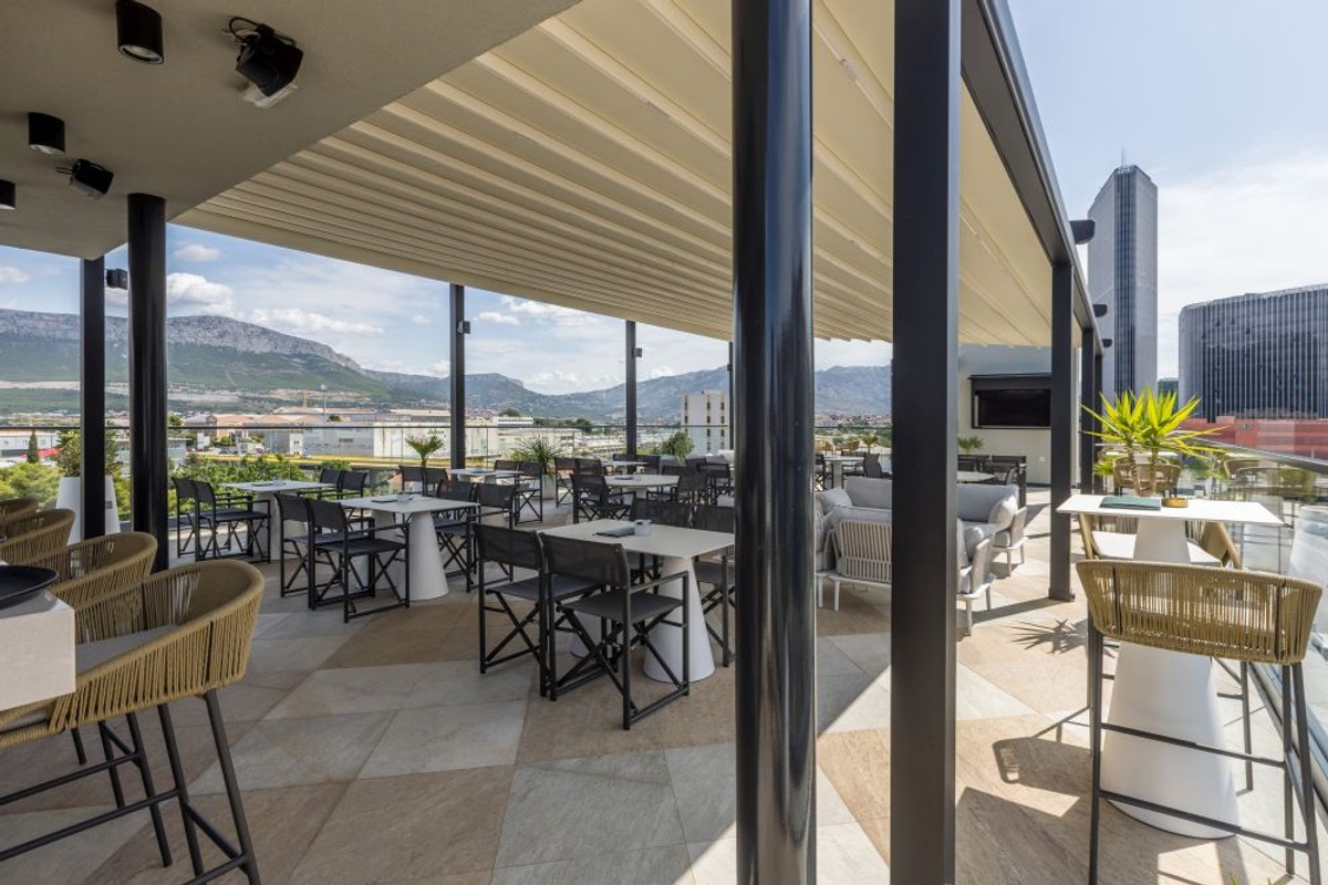 Cora Hotel | Foto: Ali Relata