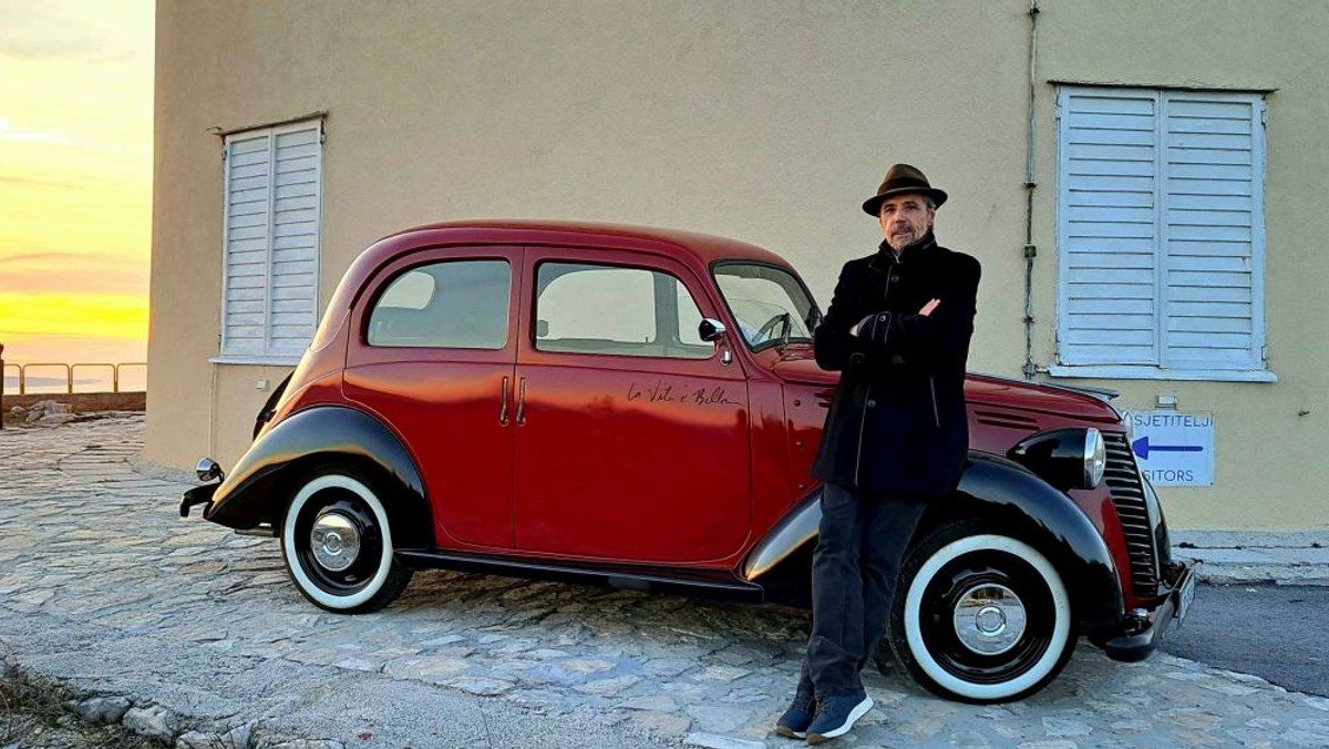 Oldtimer Promo Tour na Noći muzeja