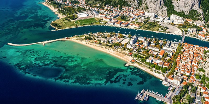 RASPISAN NATJEČAJ Uređuje se najpoznatija omiška ulica