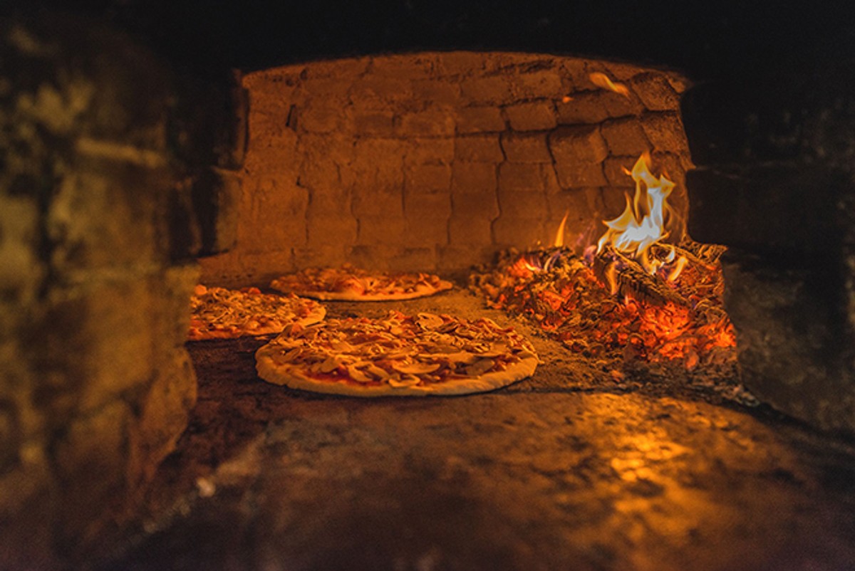 BAKRA PONOVNO ČASTI ČITATELJE Naruči, pokupi i uživaj!